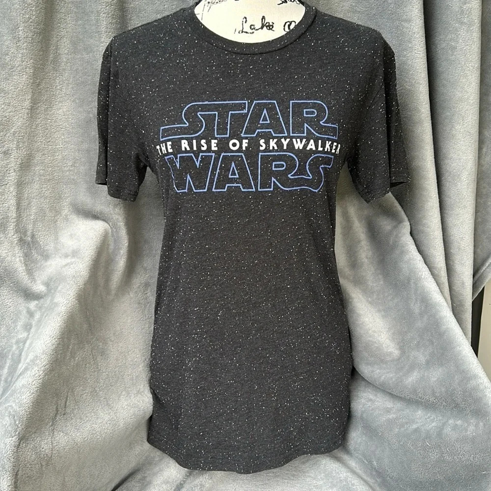 Star Wars The Rise of Skywalker Tee